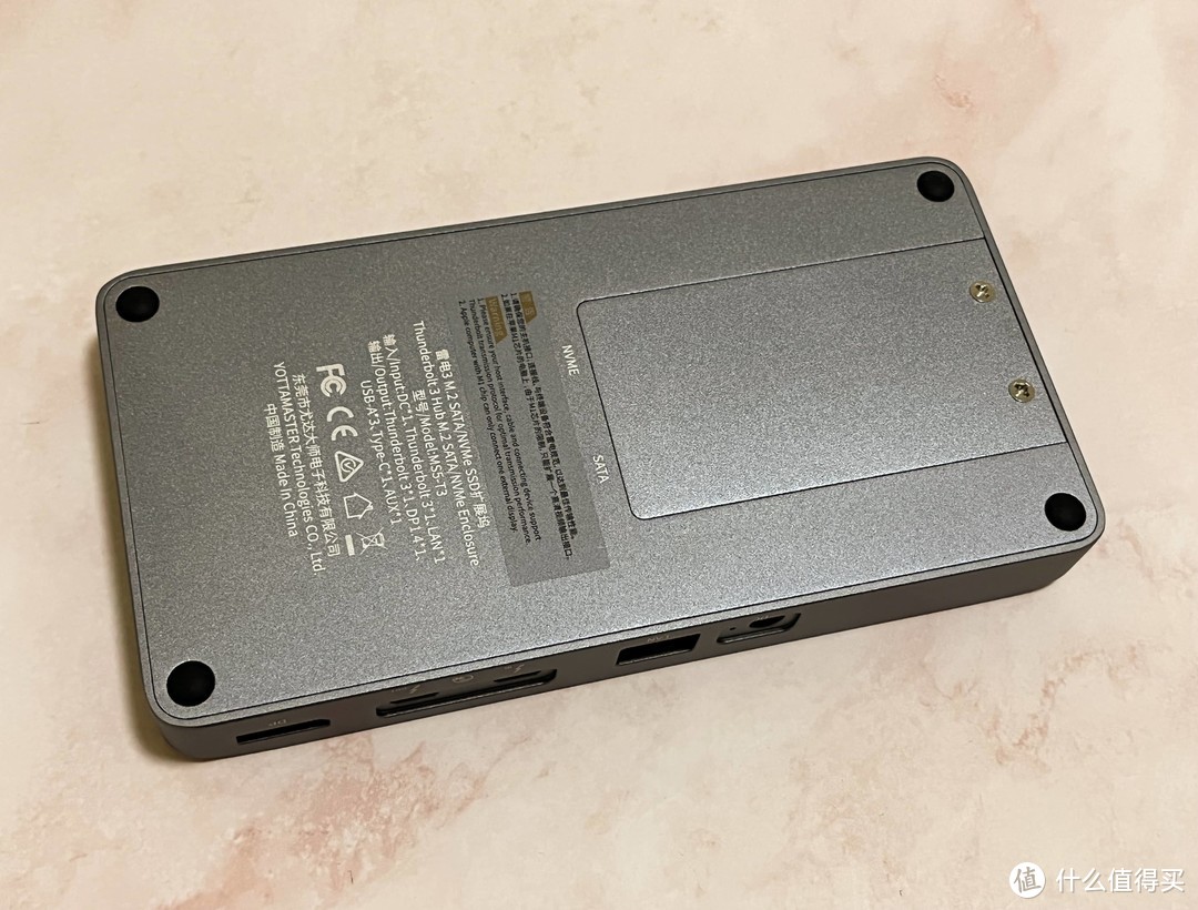 Yottamaster MS5-T3雷电3硬盘盒扩展坞测速怎么样？分别测Win11系统和macOS12系统下的雷电3读写速度！