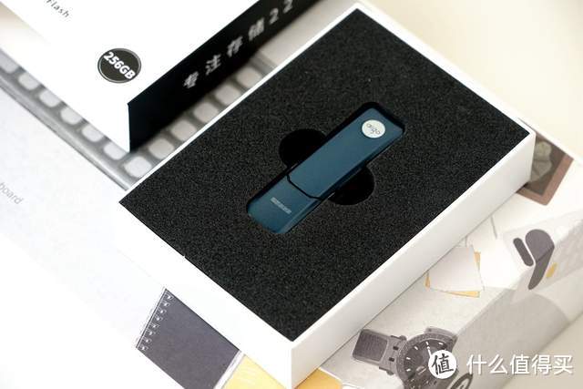 aigo高速固态U盘U396评测：多平台兼容，读写高达600MB/s