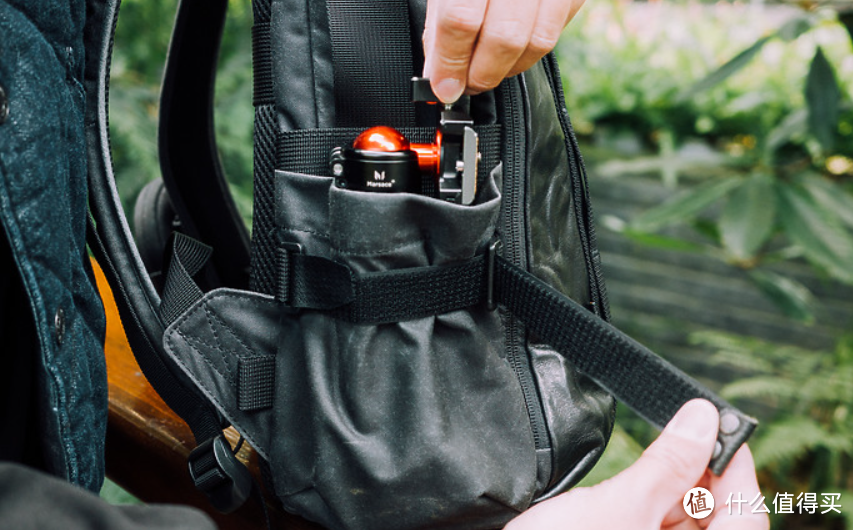 大促销买入的生活商务背包 沃坦 URBAN EXPLORER 城市探险者