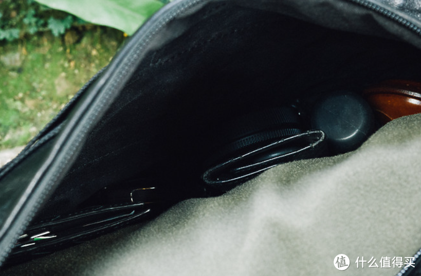 大促销买入的生活商务背包 沃坦 URBAN EXPLORER 城市探险者