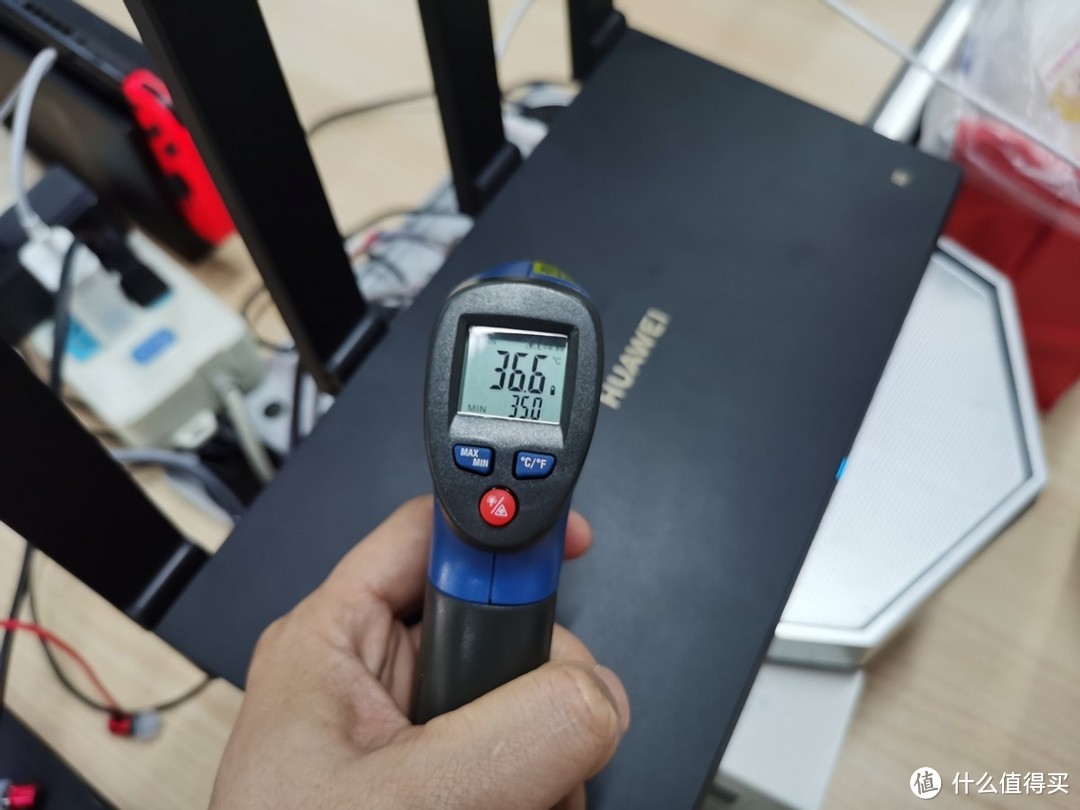 AX6对比AX3Pro实测，华为最强单体路由2年后上新，有哪些升级？