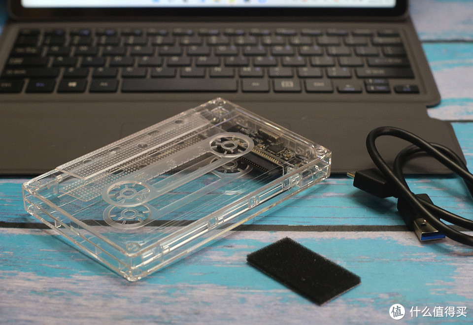 复古设计，磁带造型，奥睿科2.5英寸透明硬盘盒