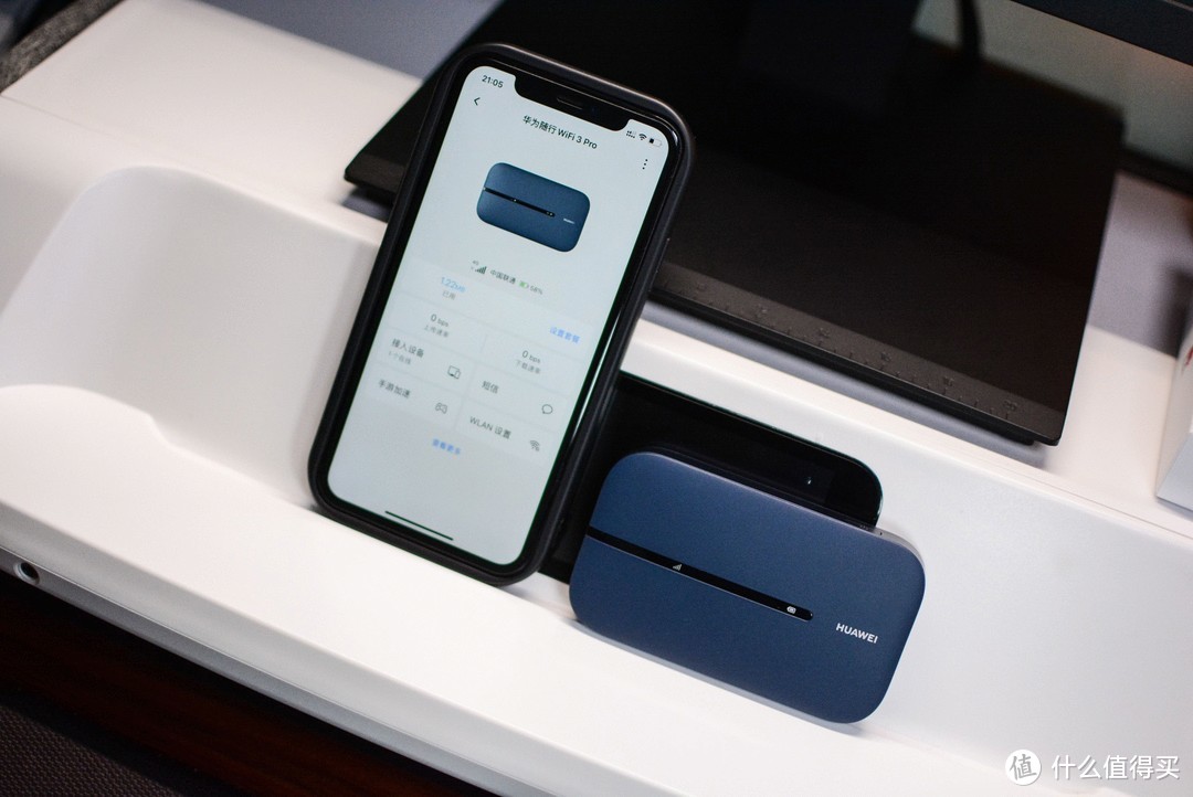 信用卡大小的路由器：便携式设计，华为随行WiFi3 Pro评测