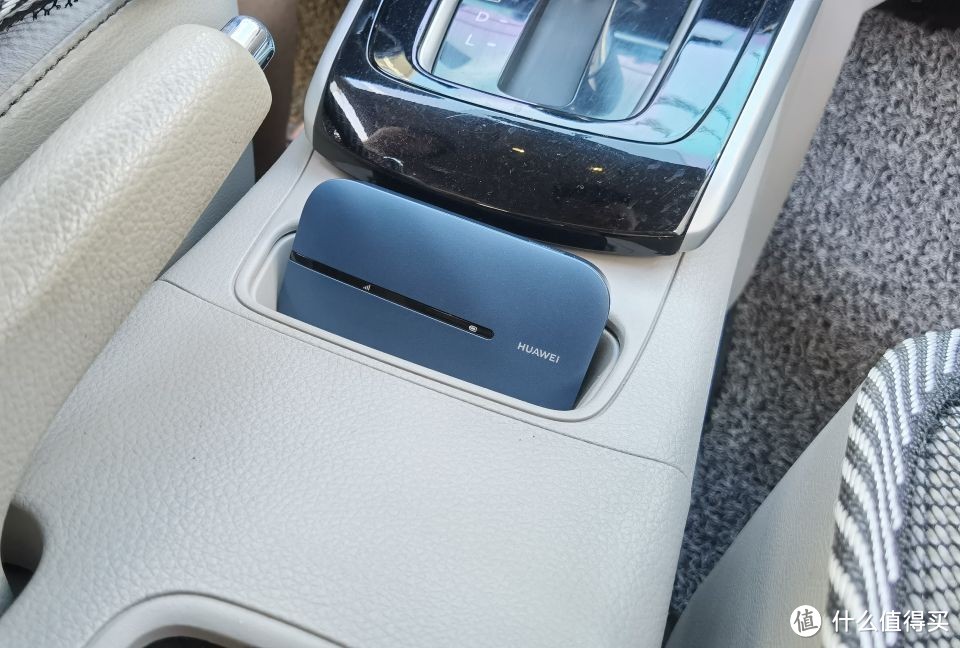 华为推出新品，让你走到哪都有网络，华为随行WiFi 3 Pro体验