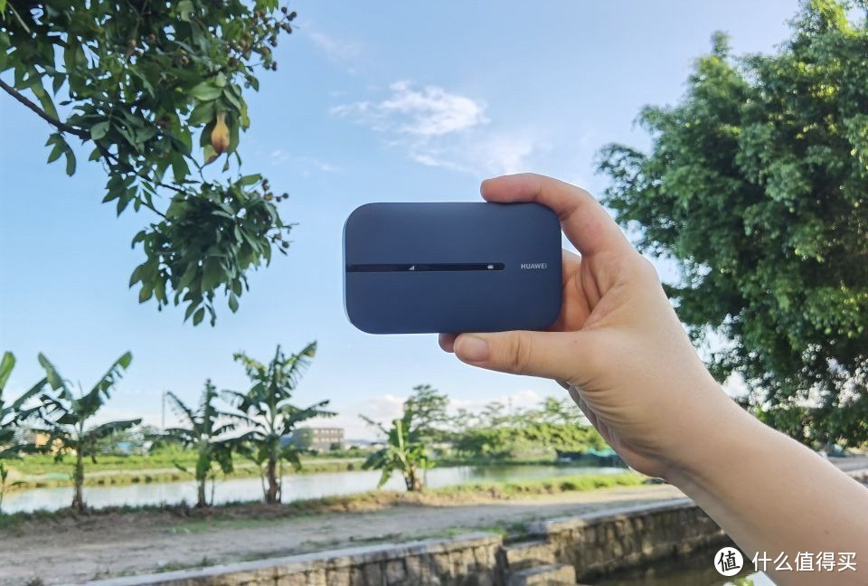 华为推出新品，让你走到哪都有网络，华为随行WiFi 3 Pro体验