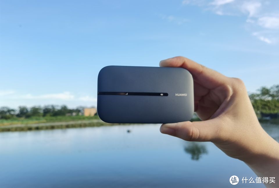 华为推出新品，让你走到哪都有网络，华为随行WiFi 3 Pro体验