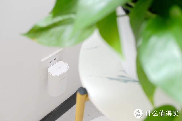 华为路由Q6电力线版：鸿蒙加持，突破距离限制，有电就有WIFI