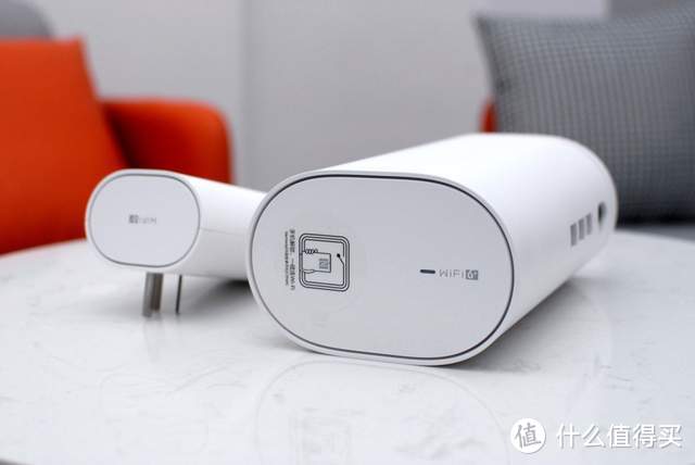 华为路由Q6电力线版：鸿蒙加持，突破距离限制，有电就有WIFI