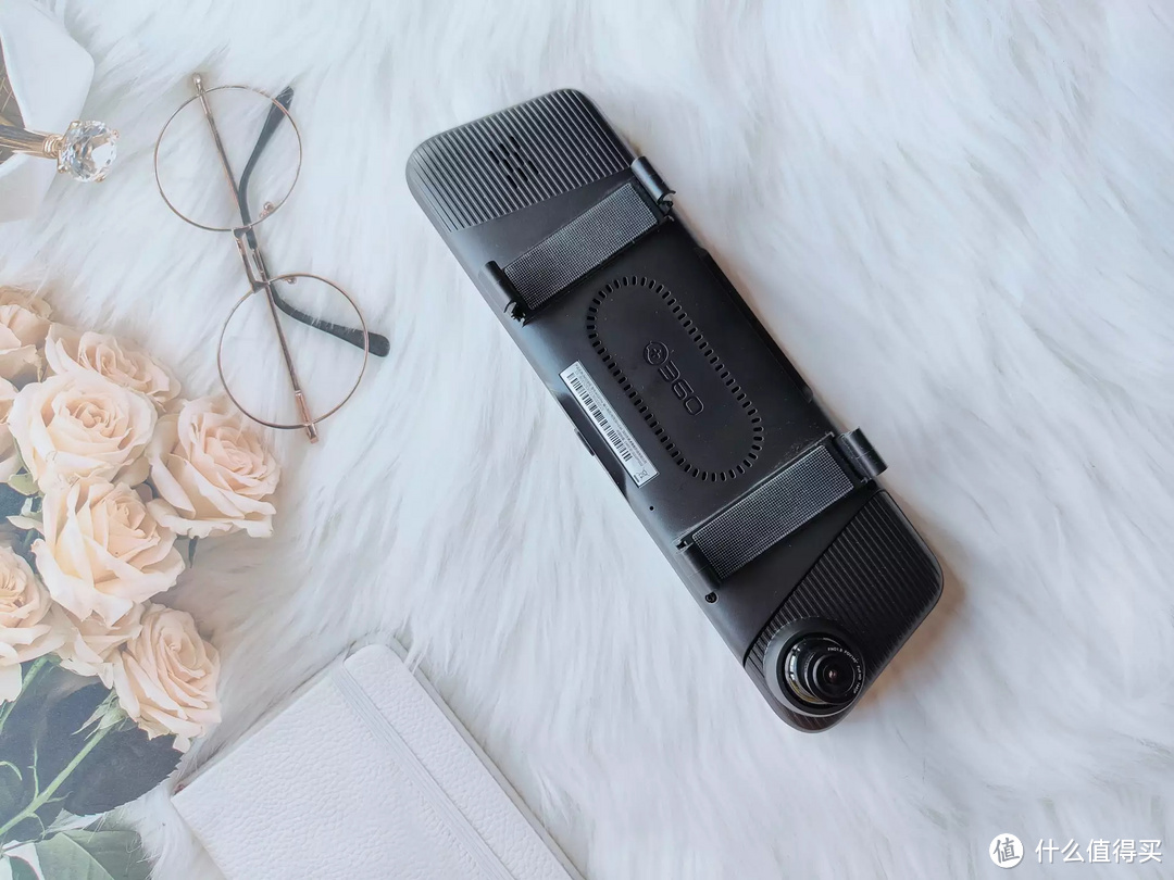 2K高清夜视,前后双录的智能行车记录仪,360 M320Pro