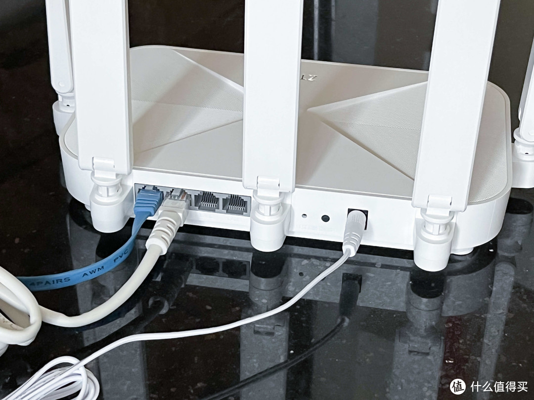 不起眼的青铜其实是王者,实测拿两台ZTE AX3000巡天版做有线MESH组网,无线信号覆盖真的不错!