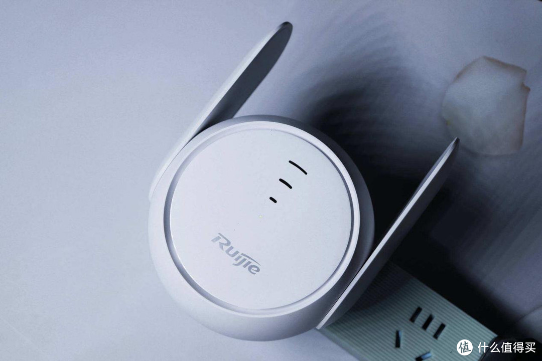 为何你家明明是千兆宽带却依旧很卡？简单几招让网速起飞！