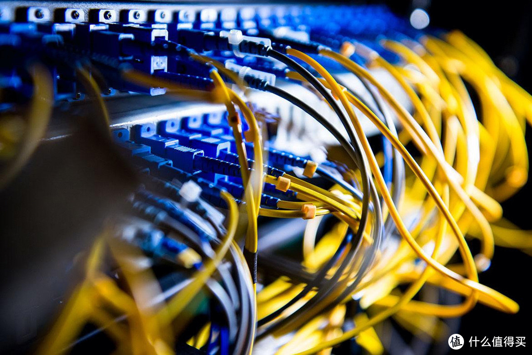 为何你家明明是千兆宽带却依旧很卡？简单几招让网速起飞！