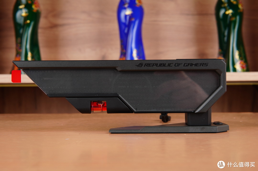 纯黑、紧凑、豪华,分形工艺Pop Air+ XPG D5 RO姬联名内存装机分享