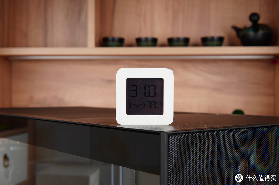 纯黑、紧凑、豪华,分形工艺Pop Air+ XPG D5 RO姬联名内存装机分享