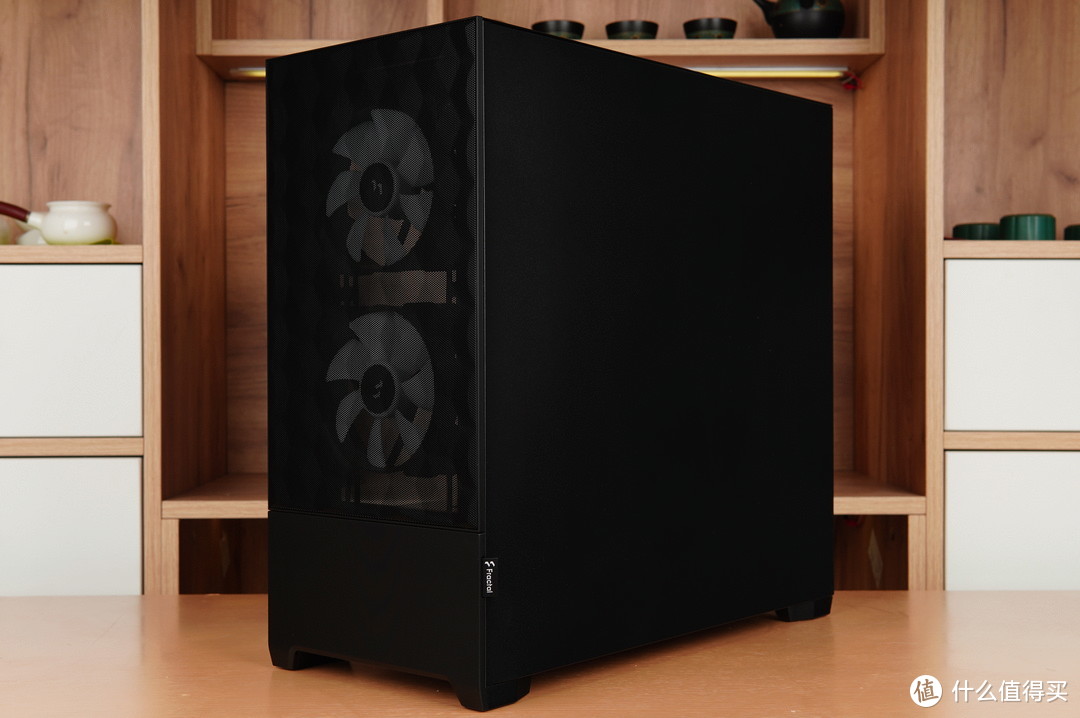 纯黑、紧凑、豪华,分形工艺Pop Air+ XPG D5 RO姬联名内存装机分享