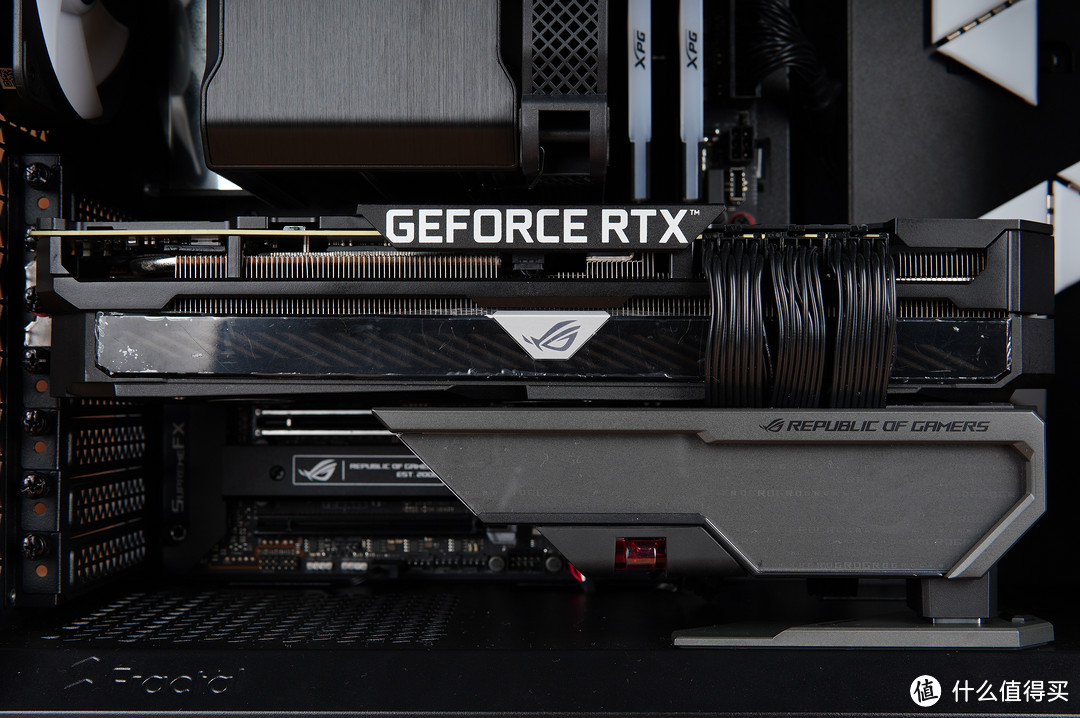 纯黑、紧凑、豪华,分形工艺Pop Air+ XPG D5 RO姬联名内存装机分享