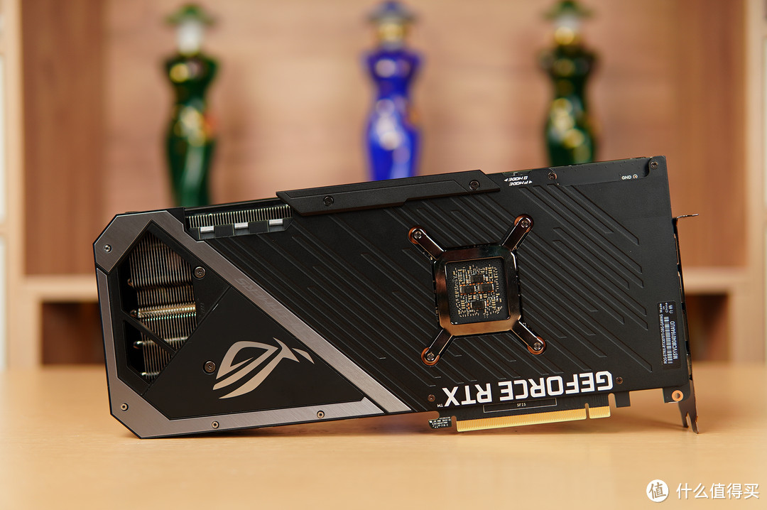 纯黑、紧凑、豪华,分形工艺Pop Air+ XPG D5 RO姬联名内存装机分享