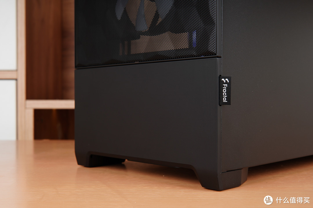 纯黑、紧凑、豪华,分形工艺Pop Air+ XPG D5 RO姬联名内存装机分享