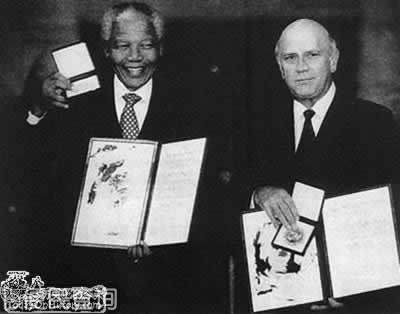 曼德拉在宣誓就任南非总统