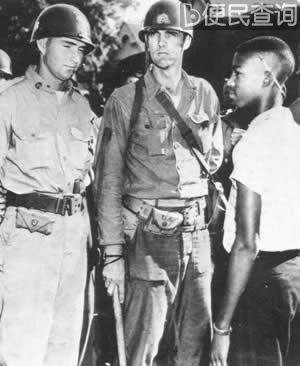 美国阿肯色州发生“小石城事件”