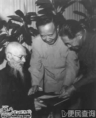 国画大师齐白石在北京病逝