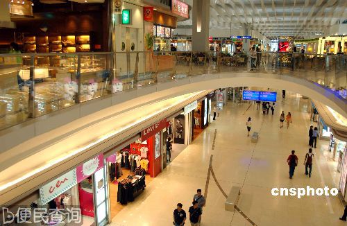 香港国际机场八年七获“全球最佳机场”