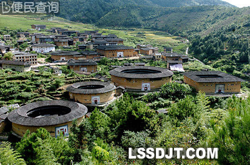 中国“福建土楼”被正式列入《世界遗产名录》