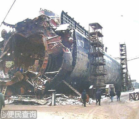 俄罗斯正式宣布库尔斯克号全体官兵遇难