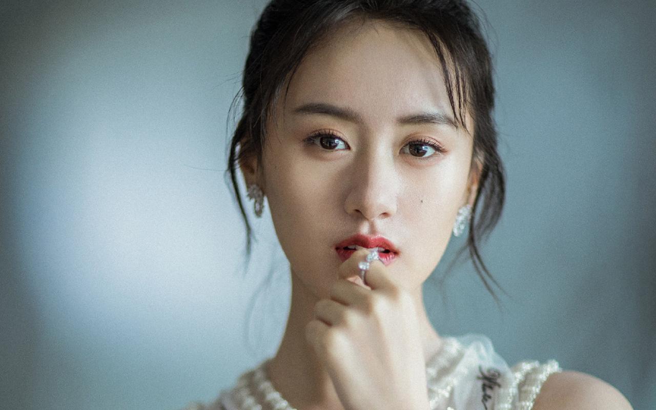 雅妍电脑壁纸雅妍壁纸