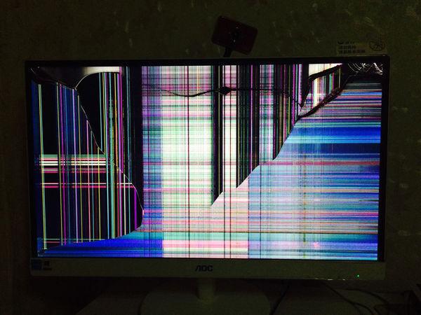 破碎,小半区域无法显示,请问这样的屏幕如若修理电脑等设备邮寄到北京